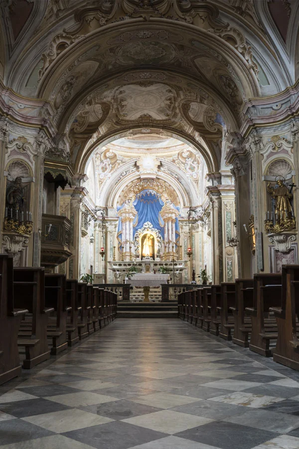 Sanctuaire de la Bienheureuse Vierge de Hal